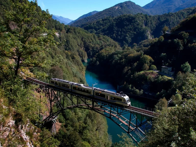 centovalli train hirez